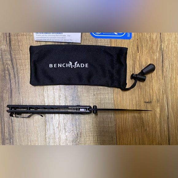 spring assisted flipper (full size) black/bl… - Picture 5 of 5